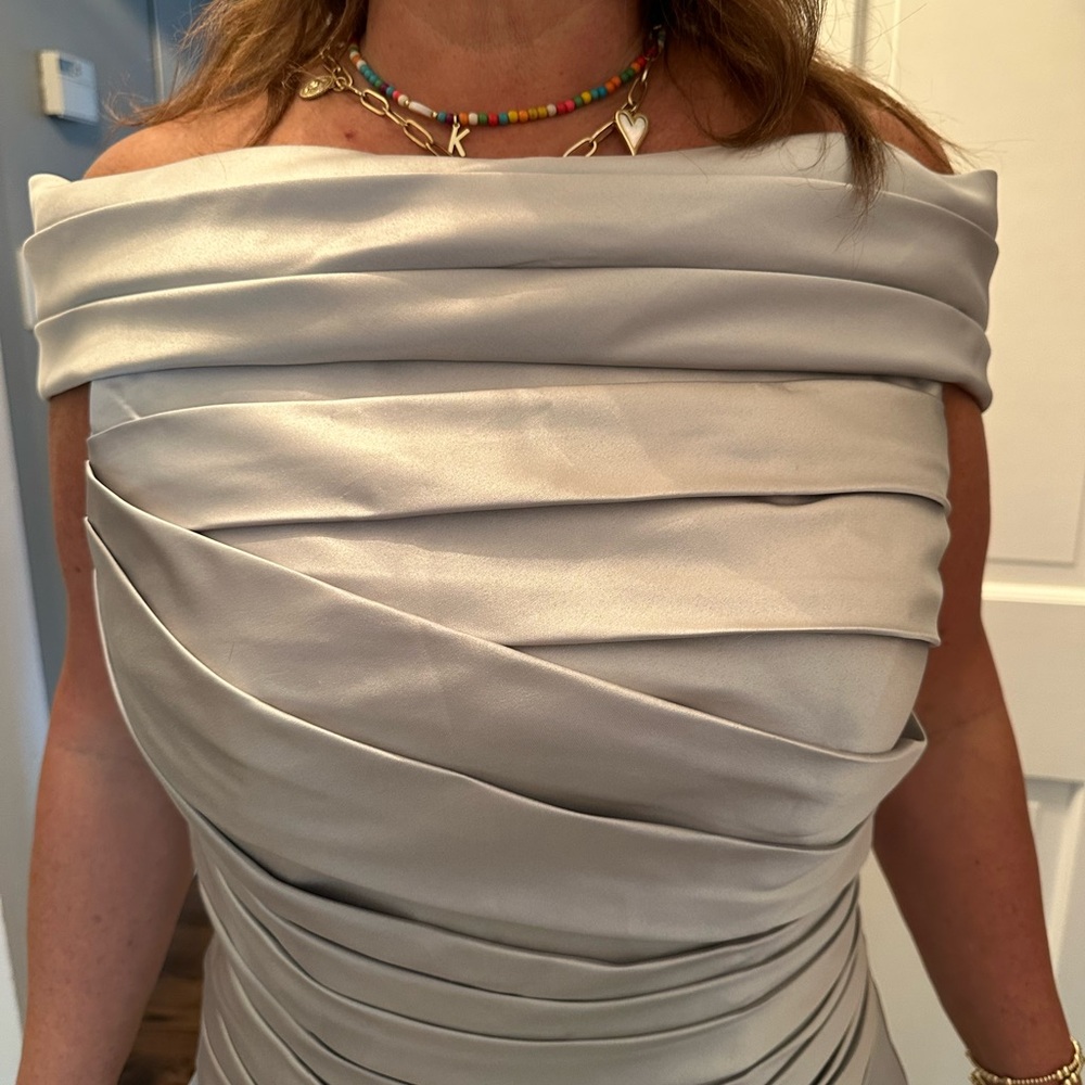 Stunning Formal Gown.  New with tags!  Never worn!  Perfect for Holiday Season